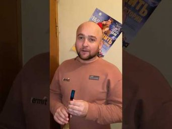 Какую песню играет Николай? Попробуйте отгадать! Пишите ответы в комментариях)